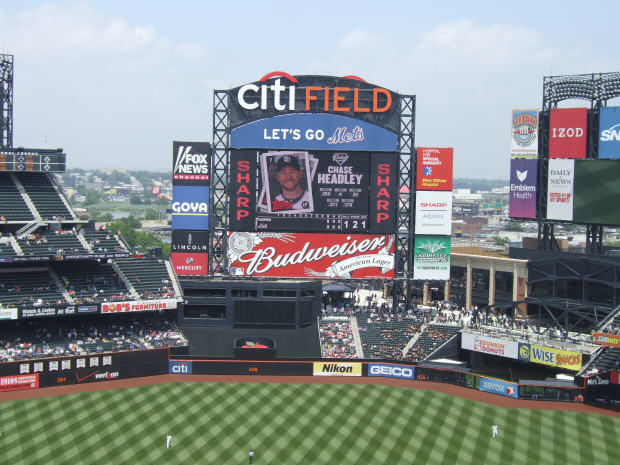 Citi Field scoreboard doesn't even want to be associated with the Mets