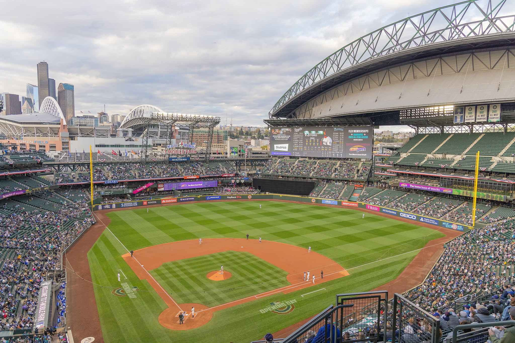 Seattle Mariners: Making National League Baseball More Exciting - Lookout  Landing
