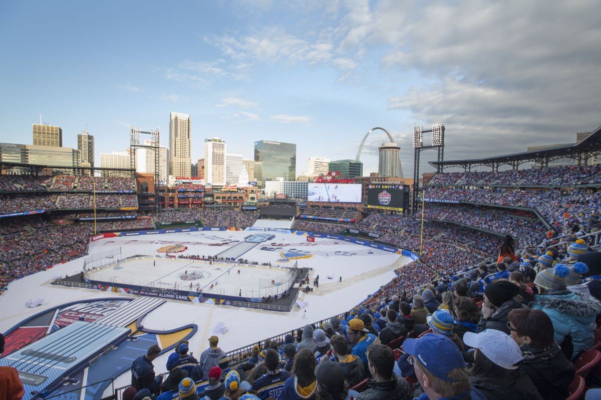 Blues take ice at Busch Stadium for first time